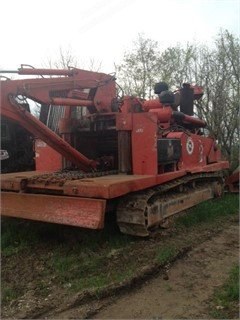 Morbark, 50/36 Mountain Goat, 1995, Tracked Horizontal Chipper, 700HP Caterpillar V-12 Engine, Closed Cab with Loader Arm