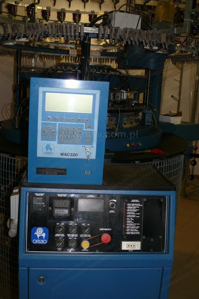 Orizio, JSBE, 1996, 30" Cylinder Diameter, 44 Feeders Yarn Background, 176 Feeders Yarn Fleece, 4 Colors