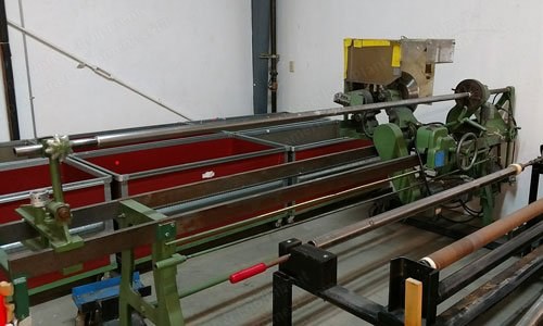Lever Brothers, Slitter, 108" Width, 2" Shaft, 15" Blade
