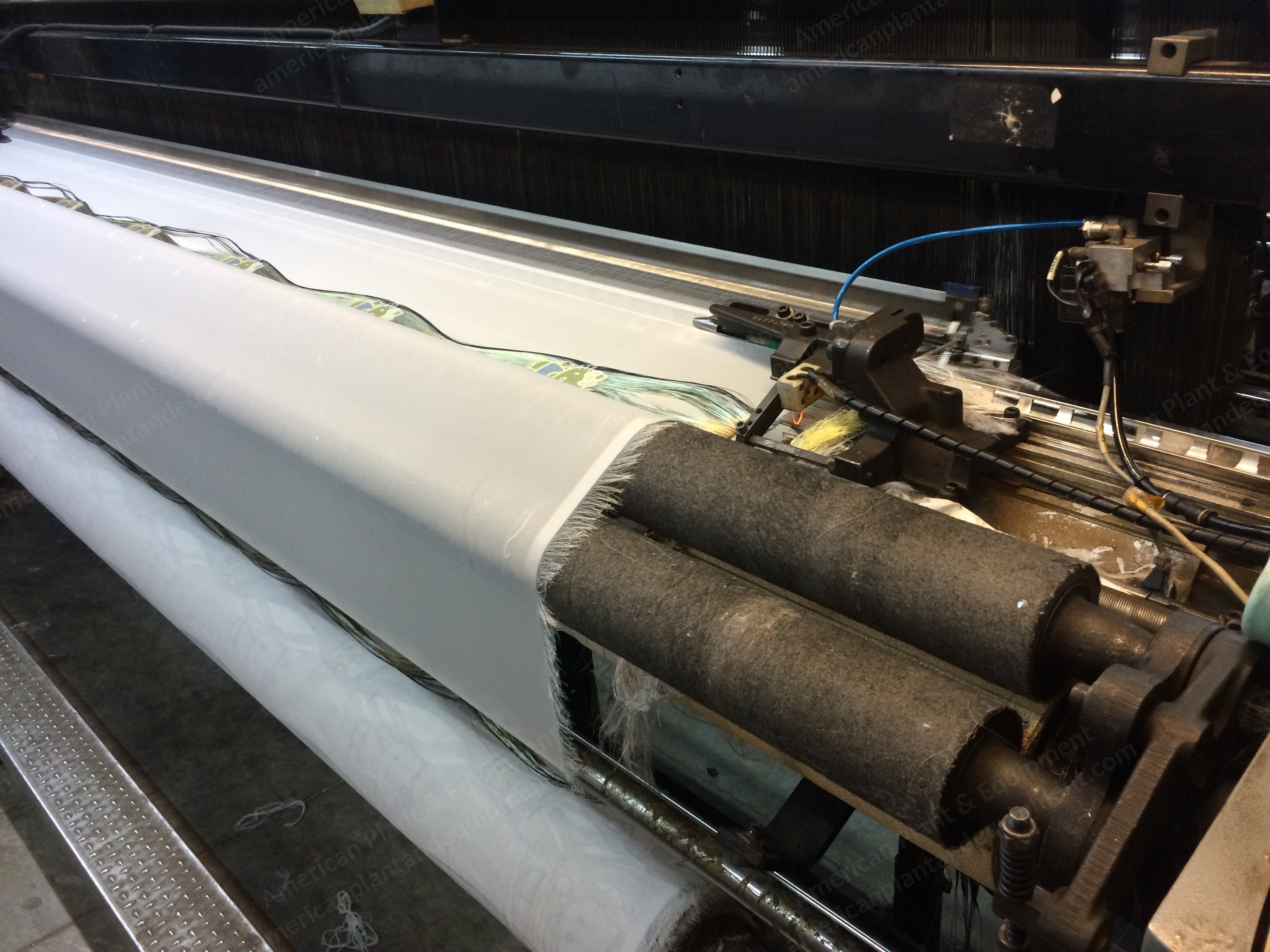 Picanol, Omni Plus, 2002/2003, Staubli LX1600B Jacquard, 3072 Hooks, 4 Weft Accumulators