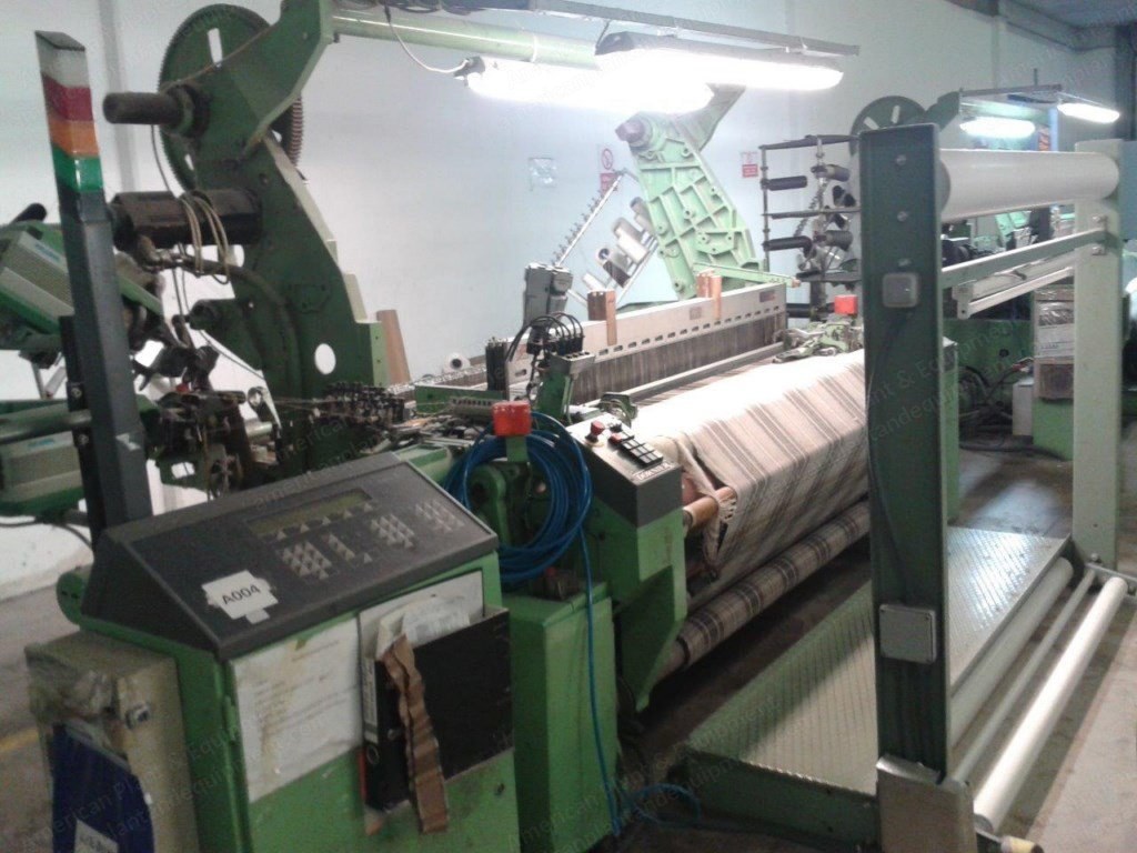 Dornier, HTVS8/S, 1997, 1900mm, Staubli 2667 Electronic Dobby, 8 Colors