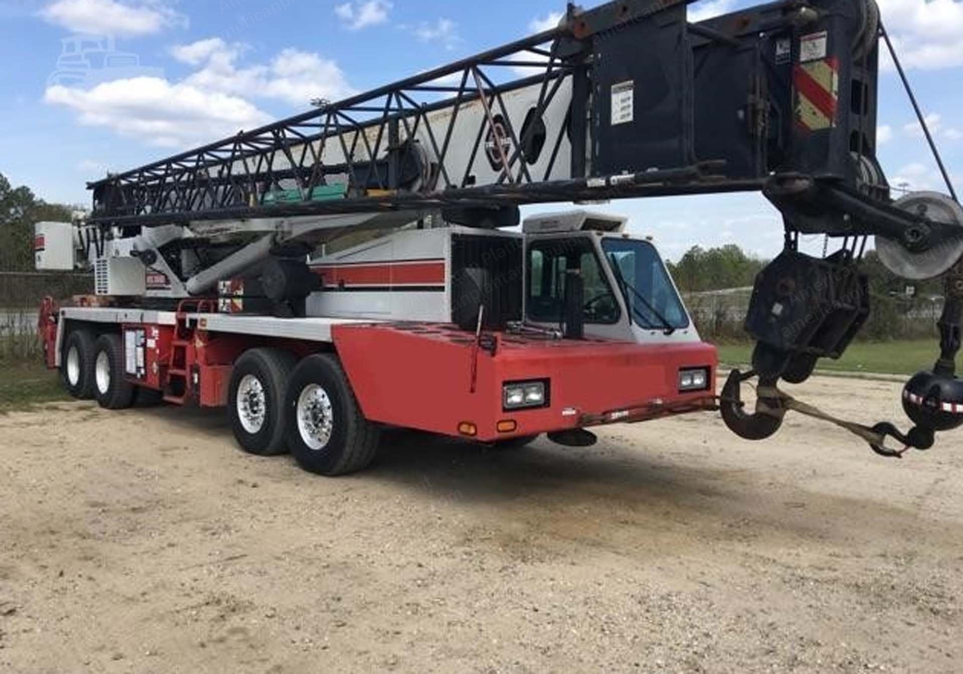 Link-Belt, HTC-8660, 2001, 60 Ton Capacity, 110 Foot Boom, 56 Foot Jib