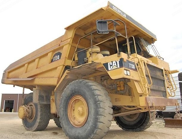 Caterpillar, 773D, Off-Highway Truck, 2001