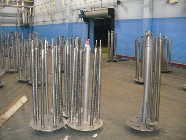 International Dyeing Equipment, Vertical Yarn Dyeing Machines, 1993-1998, 125 to 150kg Capacity, 40Hp Toshiba Pump Motor