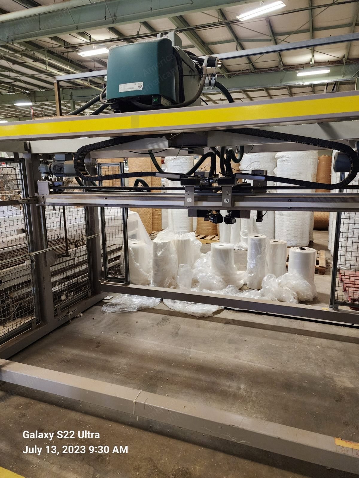 Fillmatic, Hot Melt Glue Line, 2016, 4 Glue Heads, 6/6 Max Mattress Size, 2 Conveyors