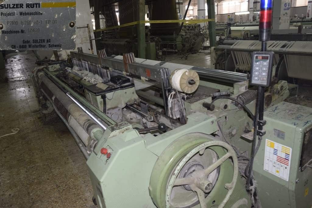 Sulzer, P-7100 B280 N4 SP D1, 1990, 110" Working Width, Staubli Mechanical Dobby, 4 Colors