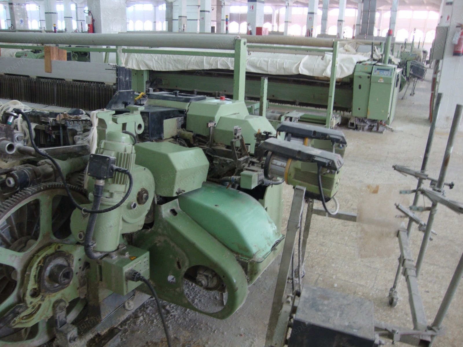 Sulzer Ruti, P7200, 1994, Projectile Weaving Looms, 3300mm to 3900mm, 75 to 100 Heald Frames