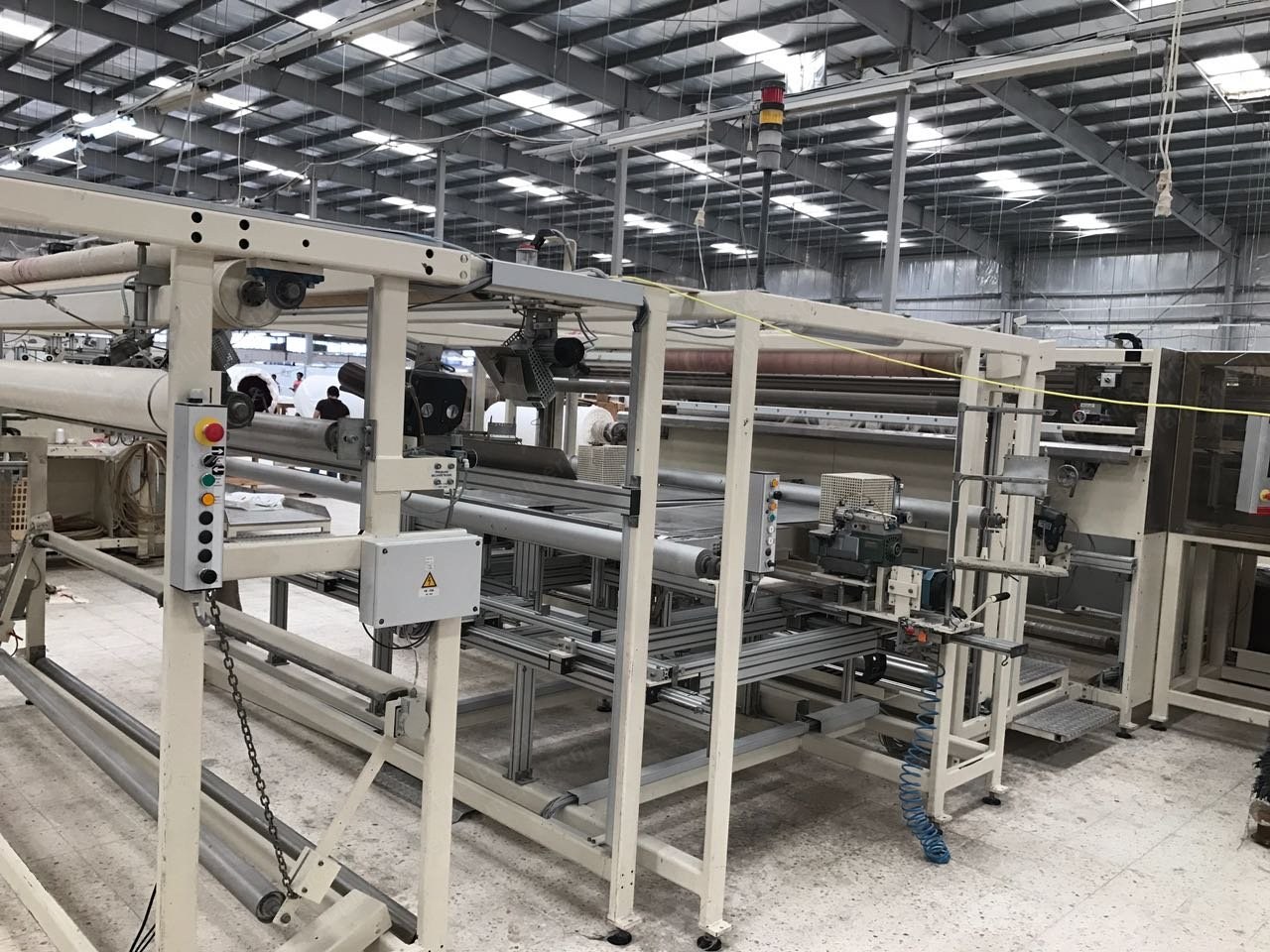 Texpa, 241-2 & 256-Cetus, 2009, Fitted Sheet Length & Cross Hemming, Folding & Stacking Installation