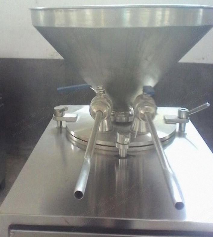 NovaStar, ML130, Hydraulic Sausage Making Machine, 50L Hopper, Double Filling Heads, 800 L/H