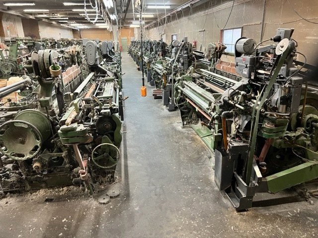 Picanol, CC-C, Shuttle Loom, 44 Inches Width, Toyoda Unifil Winder