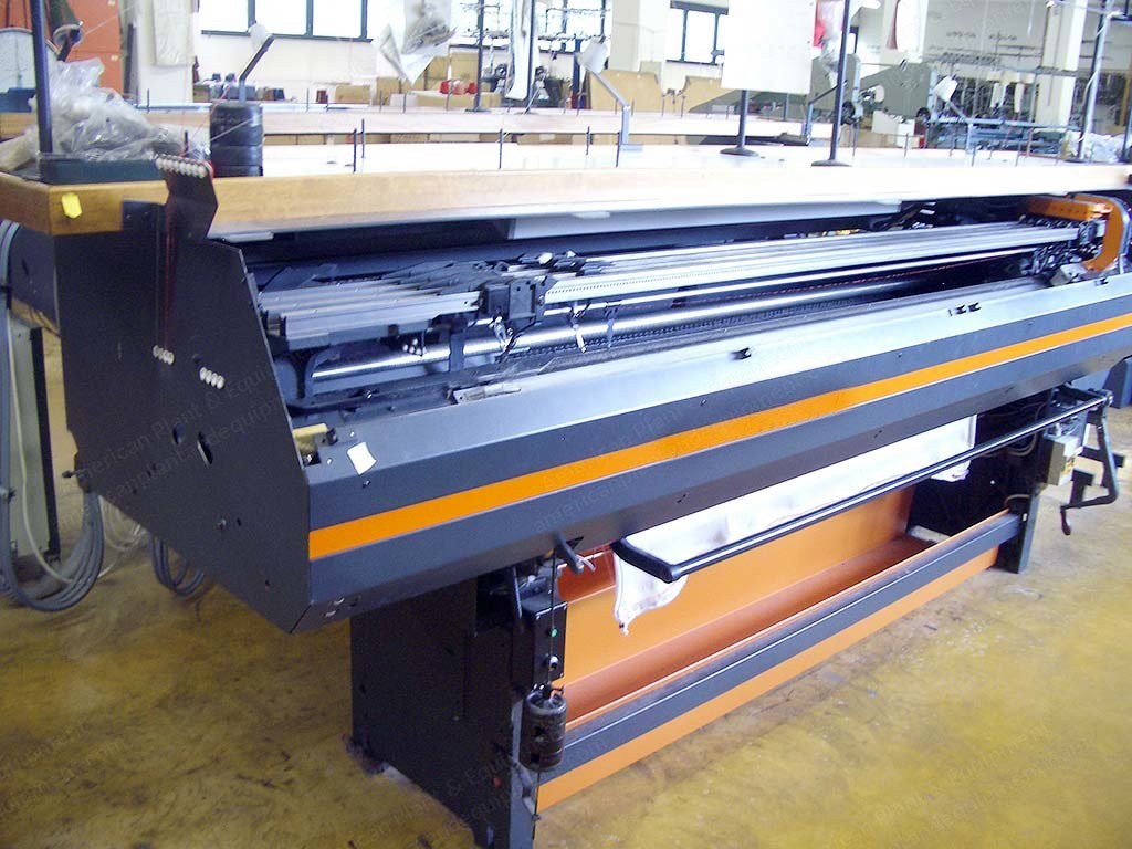 Universal, MC 610S, 1983, Flat-Bed Knitting Machine, 2050mm Width, Division 7