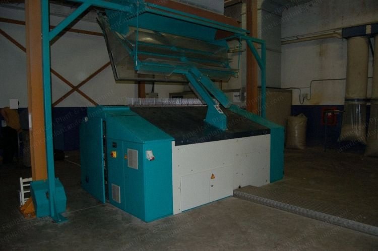 Karl Mayer, ZM-SP 1600/1250 DNC, 2005, Working Width 1600mm, Max Flange Diameter 1250mm, 480 Positions V-Creel