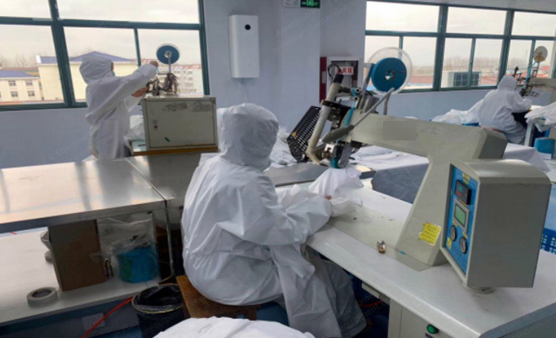 NovaStar, GV136, Protective Suit, Two-Piece Hooded Design, Seam Sealed Tape, Ethylene Oxide Sterilized