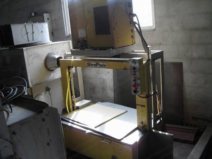 Luwa, Cotton Waste Compactor, 1997, 120kg Capacity, 3-Direction Bale Press