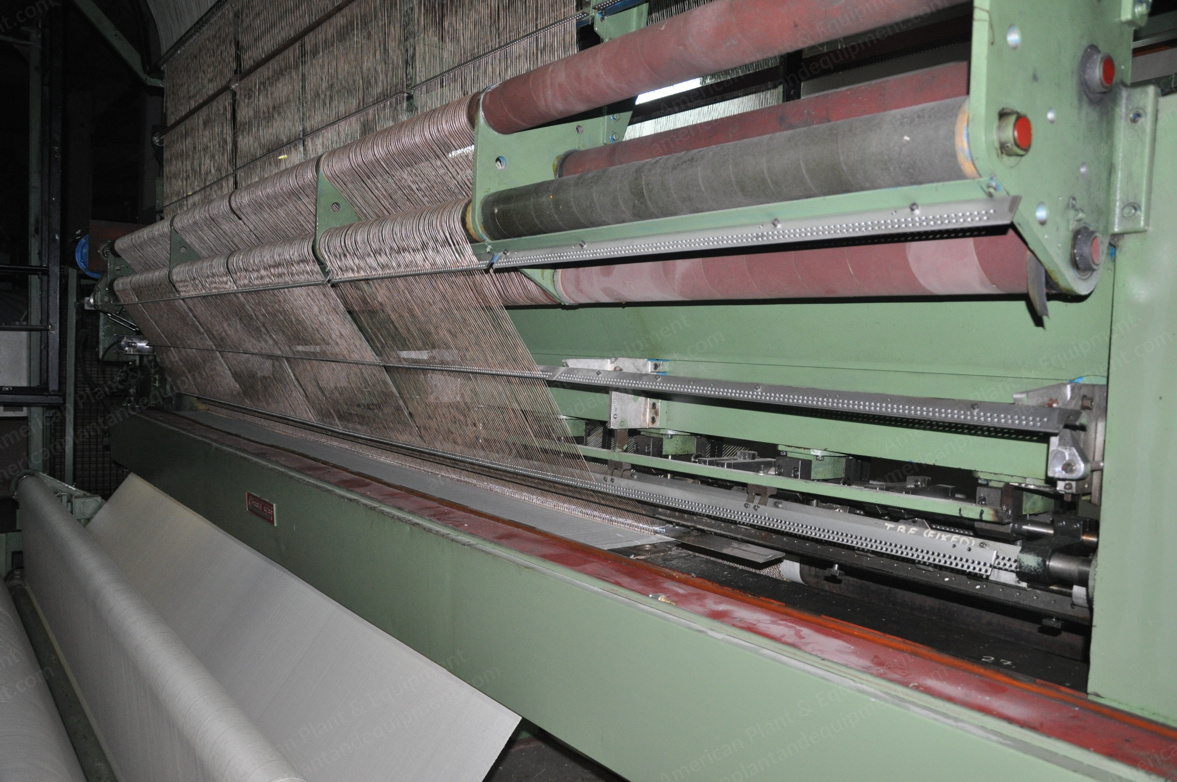 Cobble Tufting Machine, 1981, 4000mm Width, 1/10 Gauge, Multi Roll Graphic Loop Pile