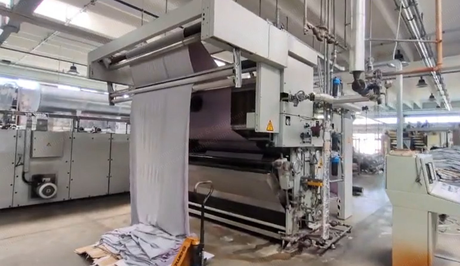 Monforts, Toptex W, 2003, Sanforizer, Working Width 2400mm, Palmer Diameter 1500mm, Steam Heated