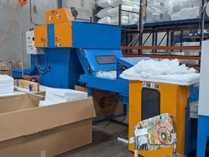 Card Clothing Services, Pillow Blowing Unit, Single Nozzle, with Conveyor Hopper