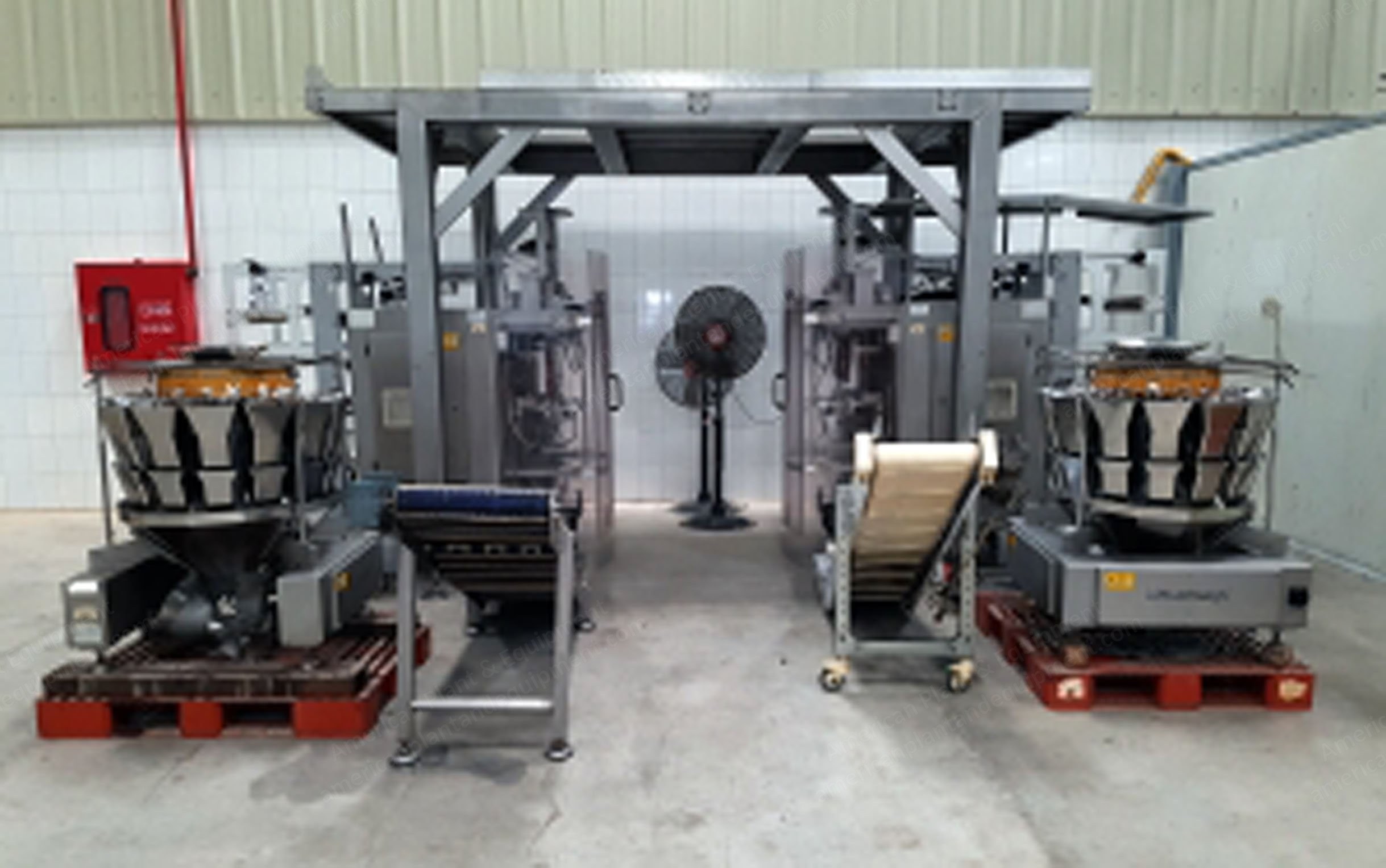 Wolf Verpackungs, VPC-250, 2009, Vertical Form Fill Seal, 4-Side Seal Standing Pouch, 14-Head Multi-Head Weigher