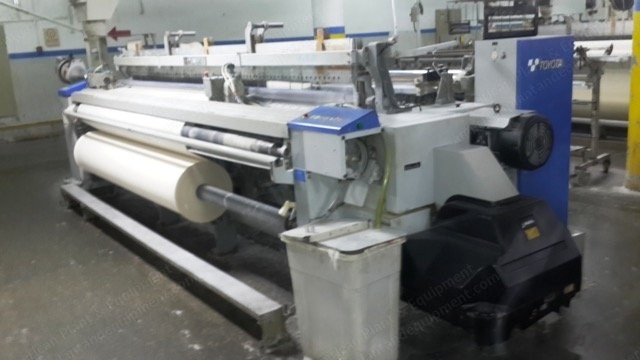 Toyota, JAT-710, 2004, Air Jet Weaving Machine, 3400mm Width, Cam Motion, 2 Colors