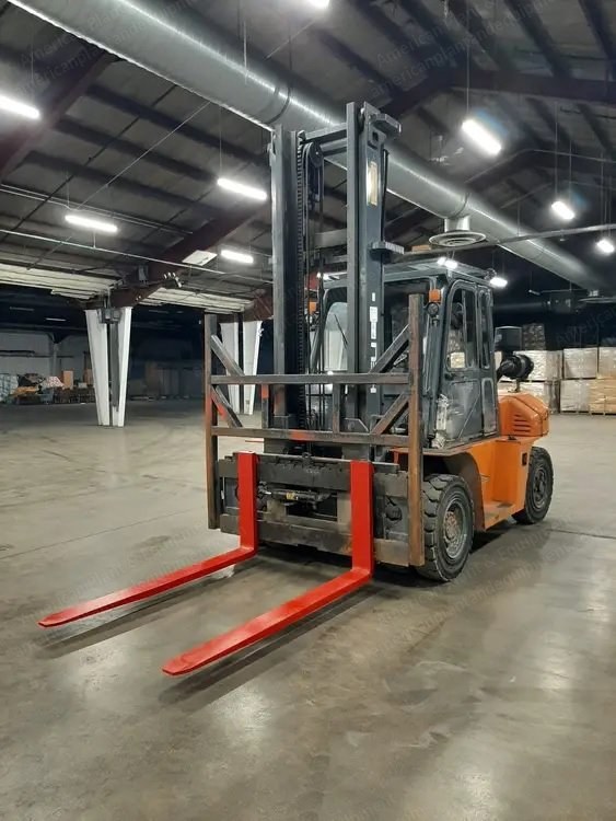 Heli, CPCD70, 2017, 15500 lbs. Capacity, Diesel Forklift, 138/197" Two Stage Mast