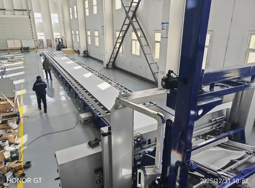 NovaStar, FN429, Conveyor Reciprocally Moving Horizontal Splitting and Winding-Up Machine, Width 2300mm