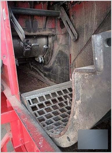 Rotochopper, SB-24E, Stationary Horizontal Grinder, Under 20000 Hours, Controls Included