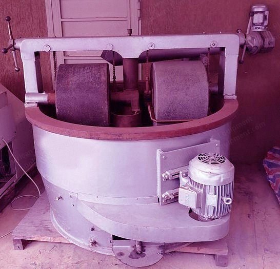 Carle & Montanari, M.14, Granite Melanger, 100 kg/batch Capacity, 3600 kg Weight