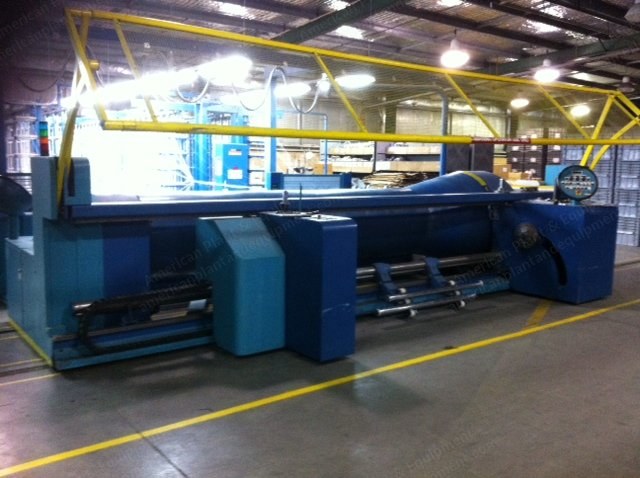 Benninger Sectional Warping Machine, 3400mm, 1993, 2 Creels (480 & 272 Ends)
