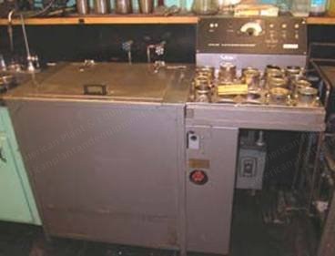 Atlas, Launder-Ometer, Laboratory Dyeing and Wash Fastness Tester