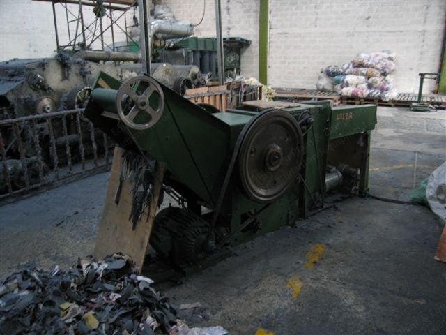Laroche/Trutzschler Rag Tearing Machines, 2 Drums, with Rotary Cutter