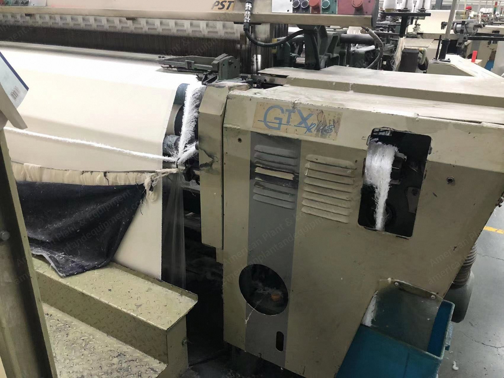 Picanol, GTX-Plus, 2200mm Width, 2 Feeders, 8 to 10 Frames