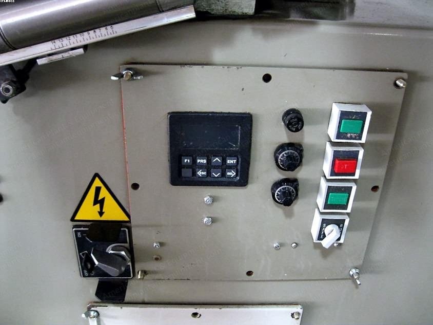 Leesona, 994 and 966, 2002, 4-Spindle, 10" Traverse, 1500 MPM