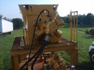 Saturn, 2-Shaft Tire Shredder, 62x40" Chamber, Two 150Hp Motors