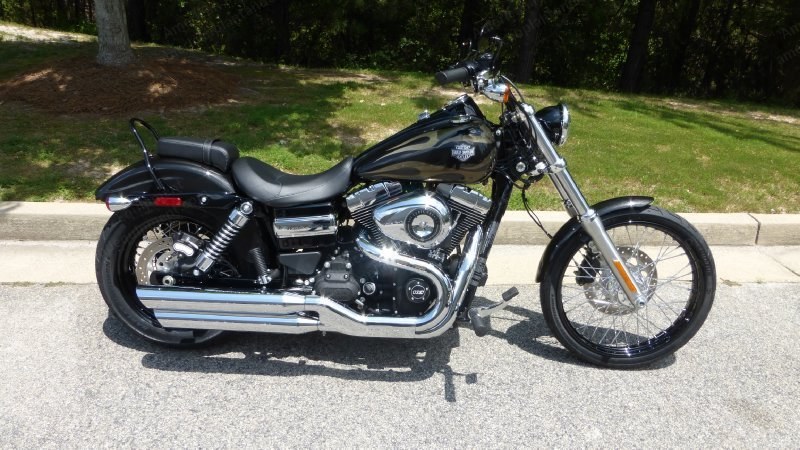 Harley-Davidson, FXDWG Dyna Wide Glide, 2015, 1690cc Twin Cam 103 Engine, 6-Speed, Black Quartz Flame