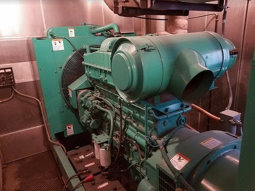 Cummins/Onan, 350DFCC, 1993, 350 kW, 60 Hz, 277/480V, Enclosed with Tank