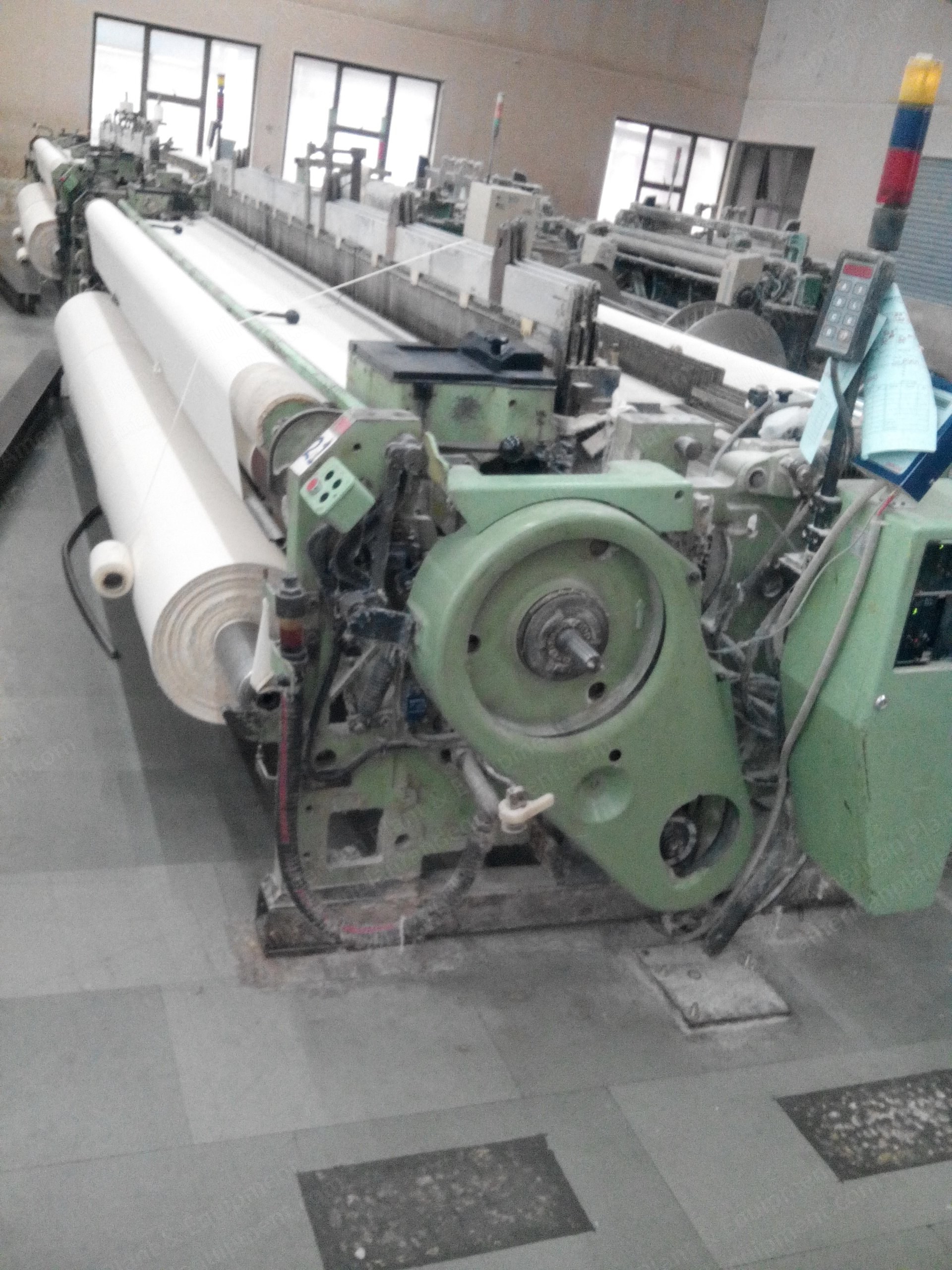 Sulzer, P7100, 110 Inches Width, Dobby, 1 Feeder