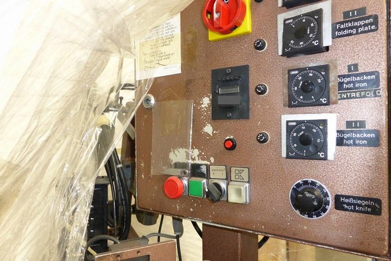 Kind, UNT-2000E, 1985, Label Cutting Machine