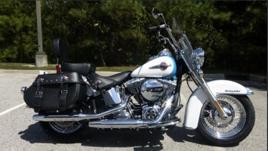 Harley-Davidson, Heritage Softail Classic, 2016, 1690cc, 6-Speed, Crushed Ice Pearl and Frosted Teal Pearl