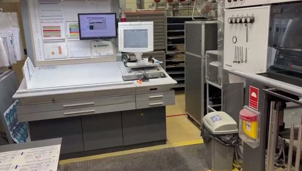 Heidelberg, CD 102-LY-6+LYLX (UV), 2004, 6 Colors, Extended Delivery 2440mm, CP 2000 Center, IST UV System