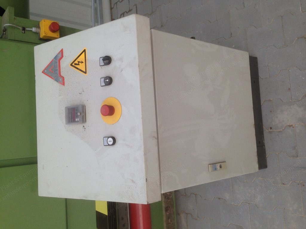 Autefa Guillotine Cutting Machine, 2600mm Working Width
