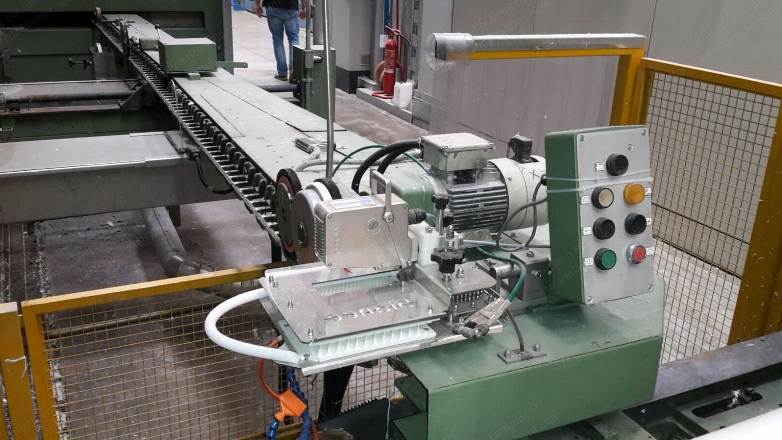 Babcock, 1995, 2000mm Working Width, 8 Chambers, Oil Heated, with Mahlo Weft Straightener