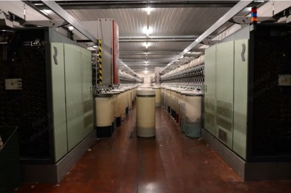Rieter, R-40, Open End Spinning Machine, 420 Rotors, 4x Robots