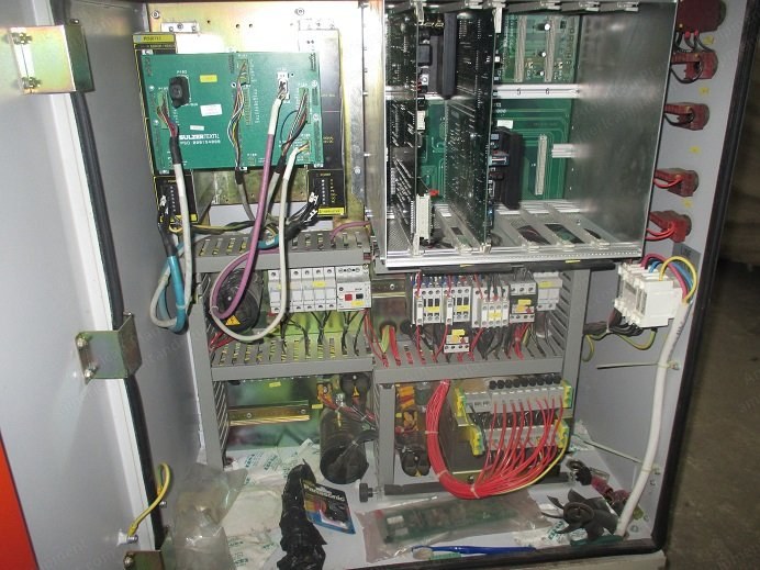 Sulzer, G6300, 2000mm Working Width, Staubli 2670 Electronic Dobby, 4 Weft Accumulators