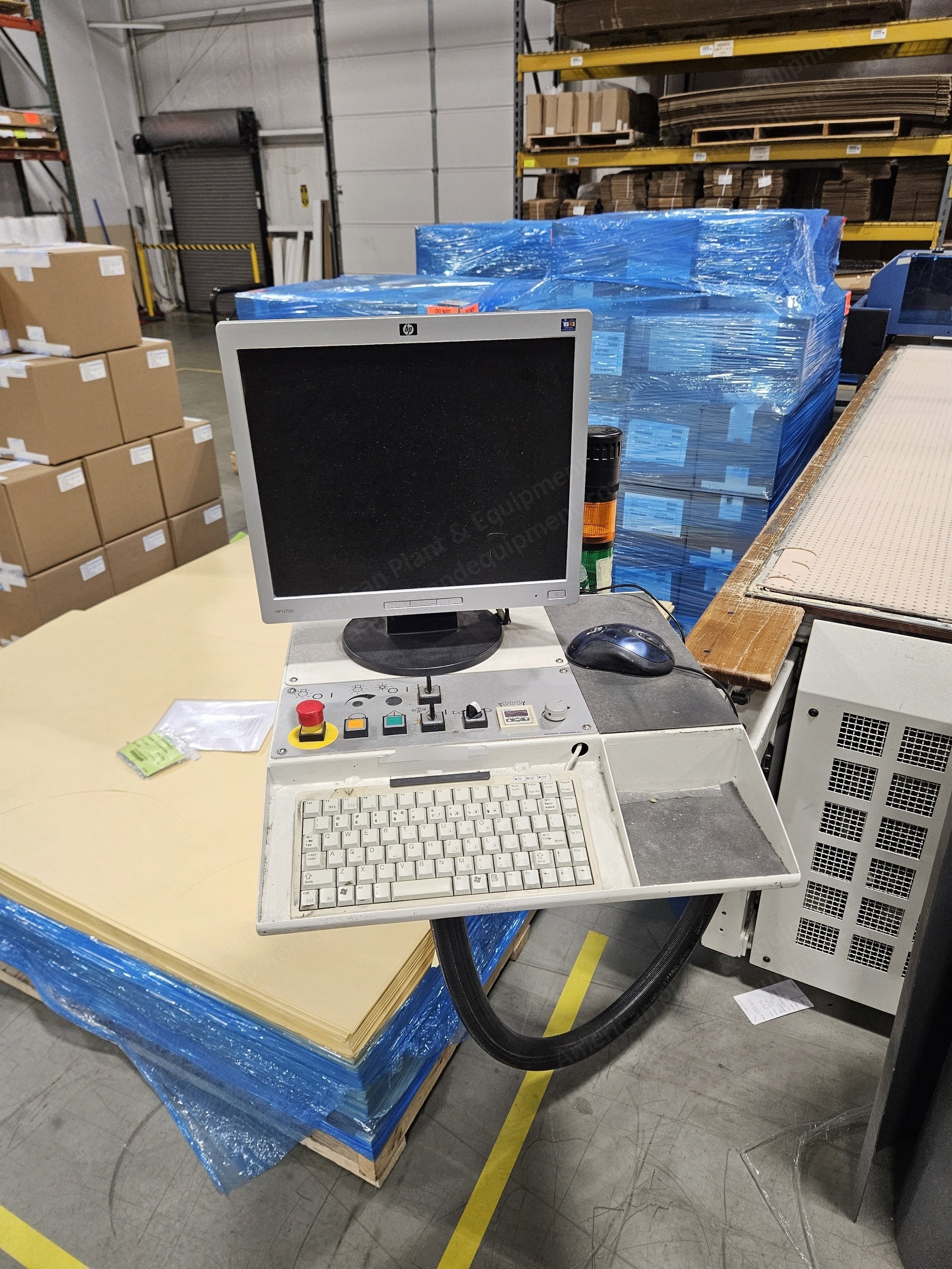 Atom, FC 30155 Pneu, 2005, 2 Inch Max Cutting Height, Windows 7 OS, 19 kW