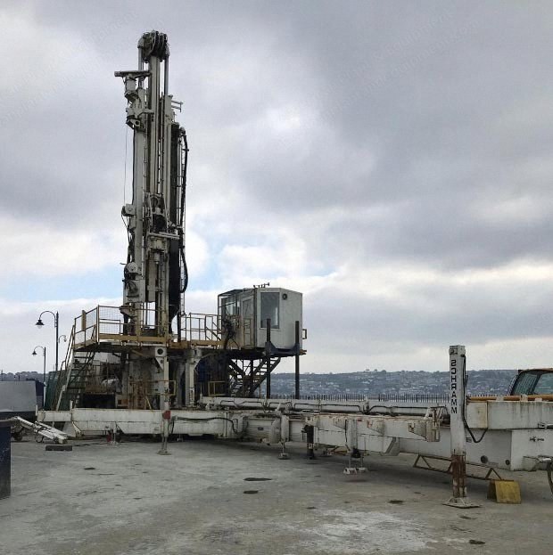 Schramm, TXD200, 2006, 200 Ton Hook Load, Range III Mast, Trailer Mounted Drill Rig