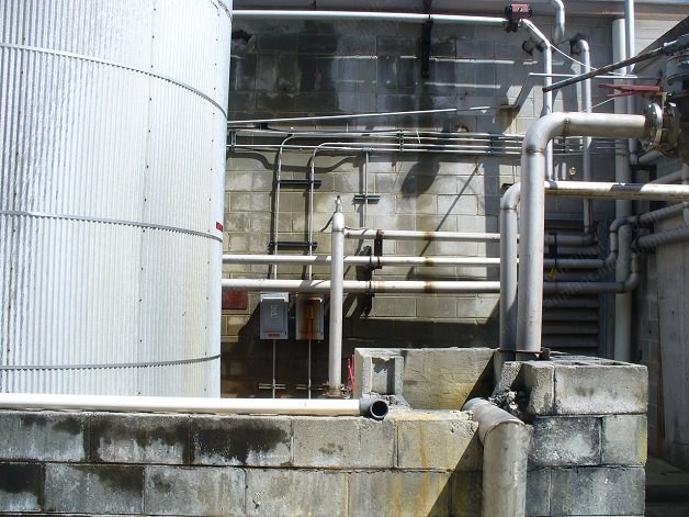 Kemco Hot Water Recovery System, Double Pass Heat Exchangers, 10,000 Gallon Stainless Steel Tank, Two 20 HP Pumps