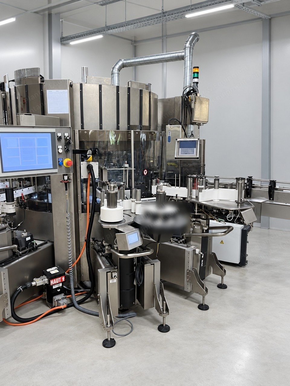 Sacmi, KUBE 60, 2017, Rotary Self-Adhesive Labeler, up to 12,000 bottles/hr