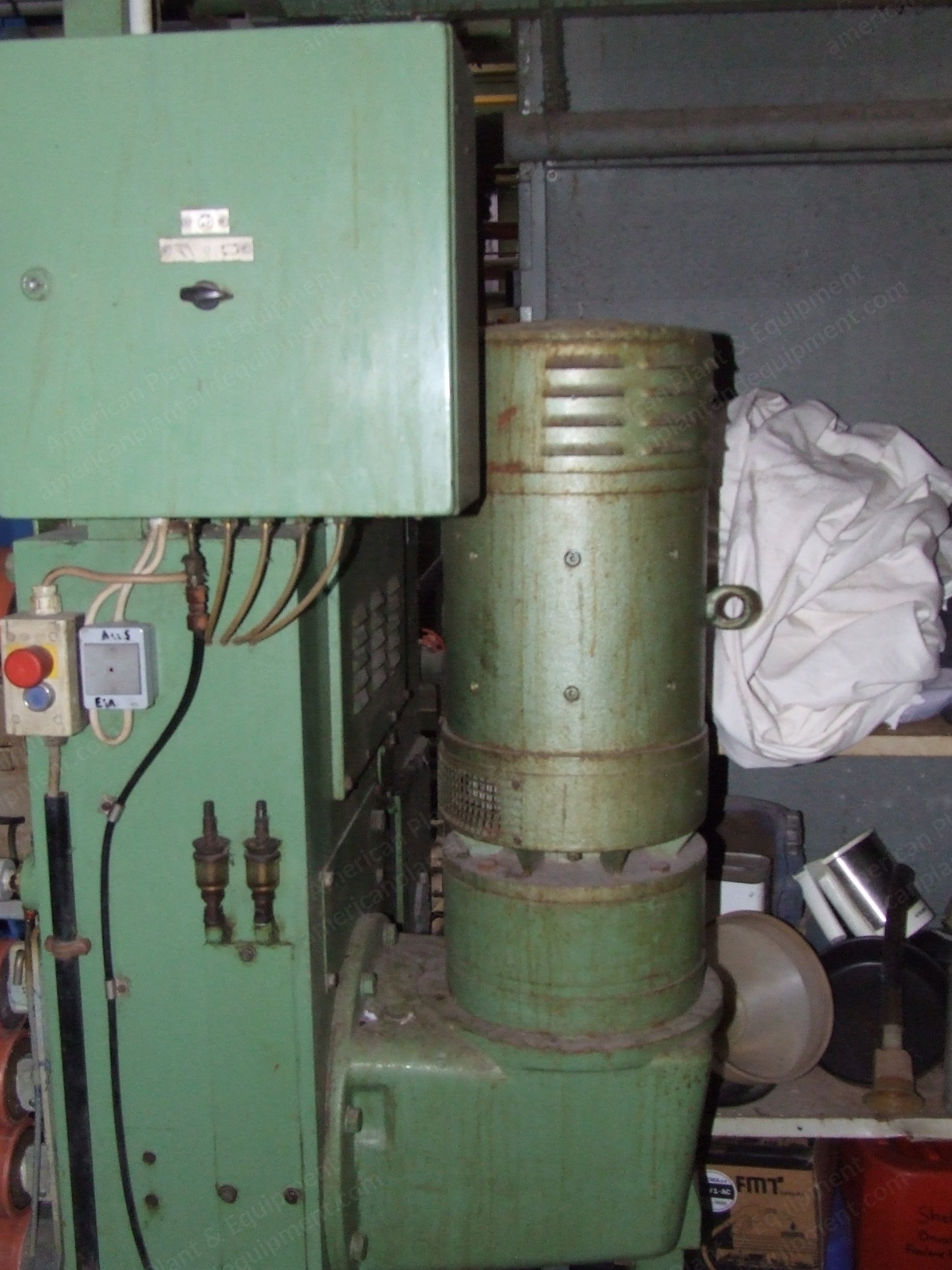 Monforts, STMSF/2/3S, 1978, 2200mm Width, 3 Chambers, Gas Heated, Combination Chain