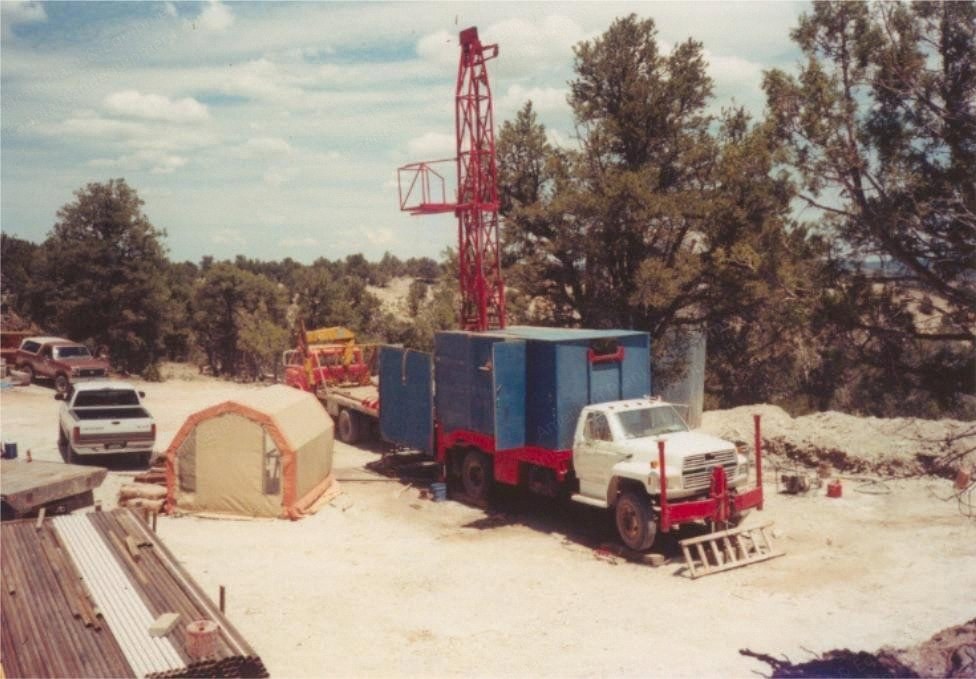 EDM, 2000, Sliding Angle Mast Drill Rig, Cummins QSM-11 Engine, 40000 lbs Pullback