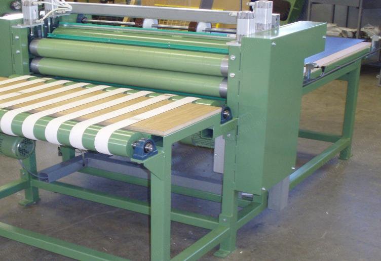 Kinna Automatic, Levelling Machine, 900x900mm Max Pillow Size, 9 Pieces/Min
